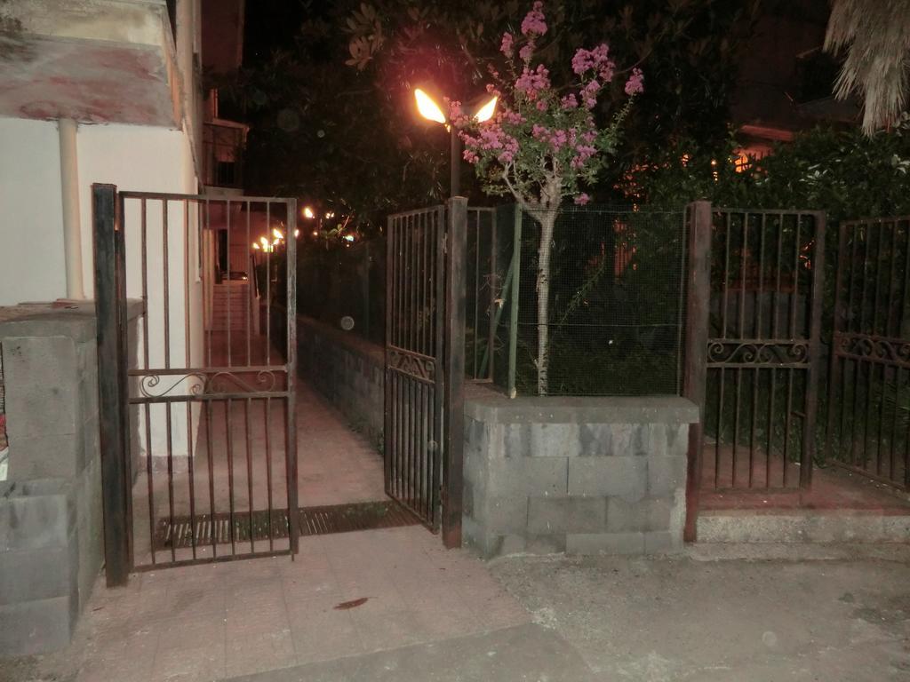 B&B Civico 115 Gaggi Ngoại thất bức ảnh
